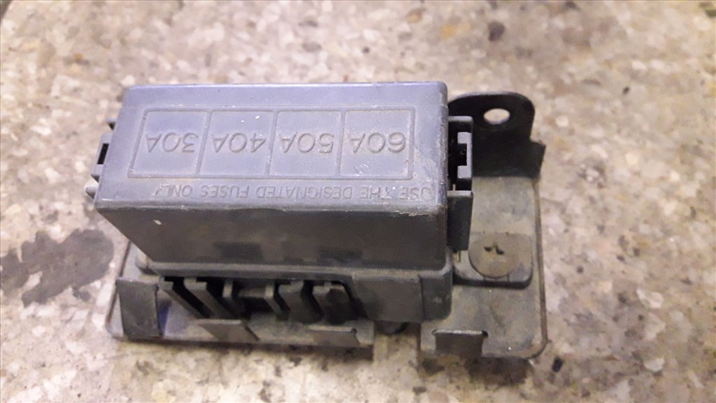 Suzuki Vitara Biztosítéktábla / Relé Tábla 1. kép