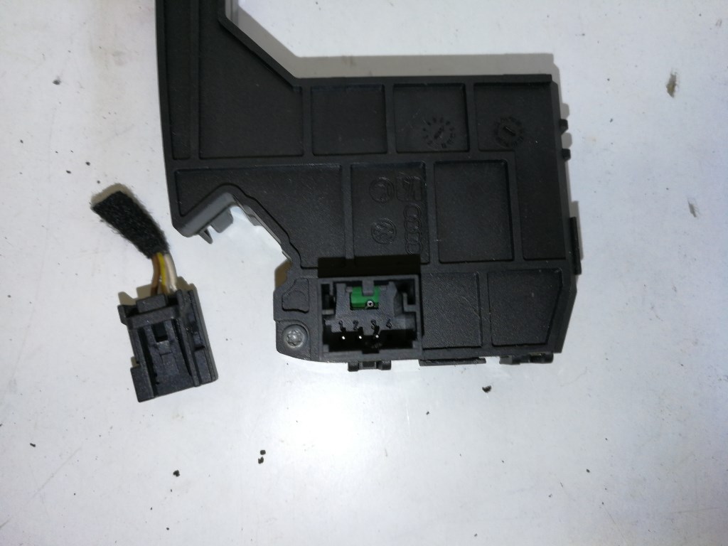 Audi A8 (D3 4E) kormánykerék modul 4E0953549 4. kép