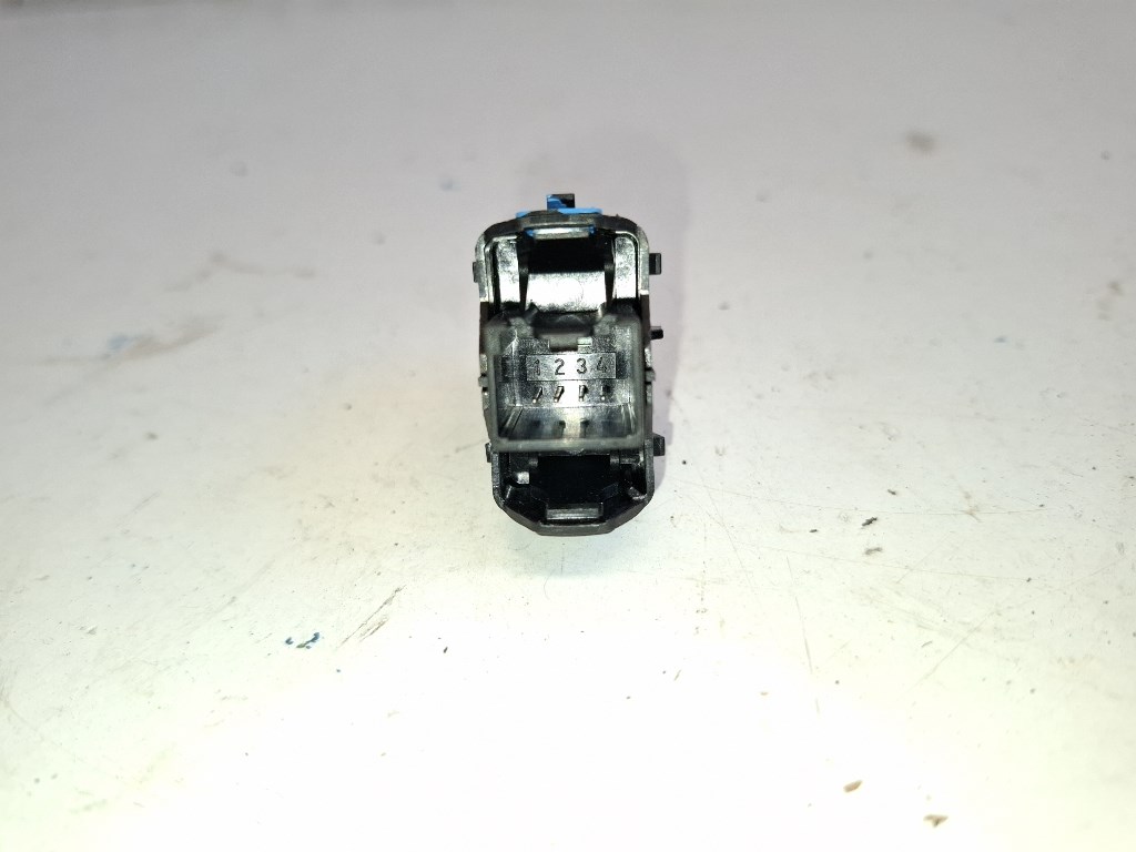 Ford C-max jobb elsõ ablakemelõ kapcsoló BM5T14529AB 3. kép