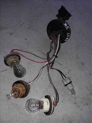 Skoda Fabia 06- Jobb Hátsó Lámpa Foglalat