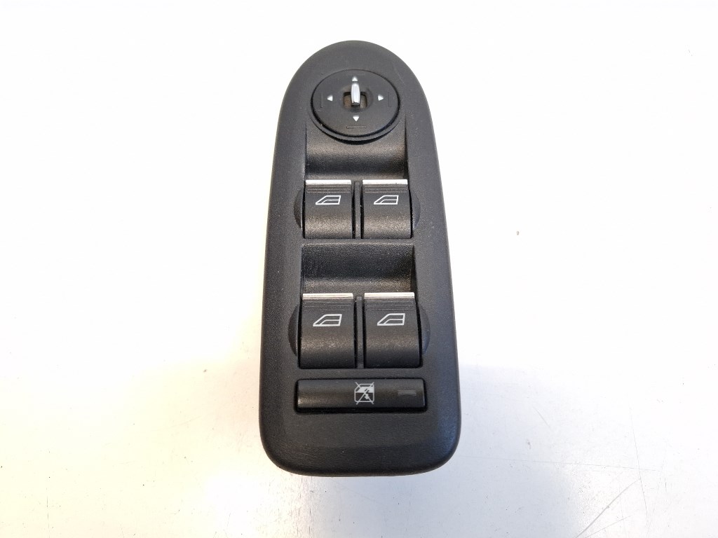 Ford Focus C-max bal elsõ ablakemelõ kapcsoló 8M5T14A132AC 1. kép