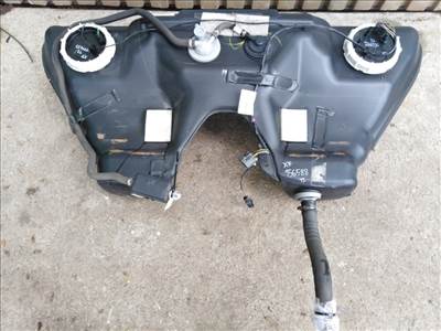 Jaguar xf (x250) üzemanyag tank (üzemanyagtartály)