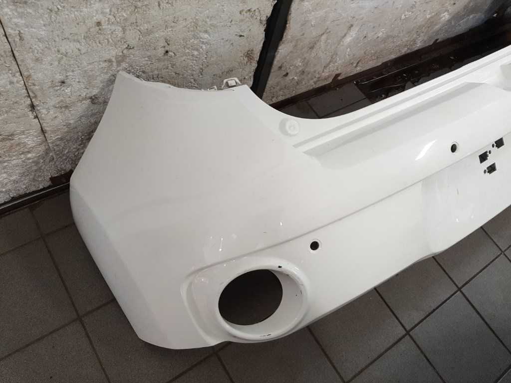 Kia Soul hátsó lökhárító 86611E4000 3. kép