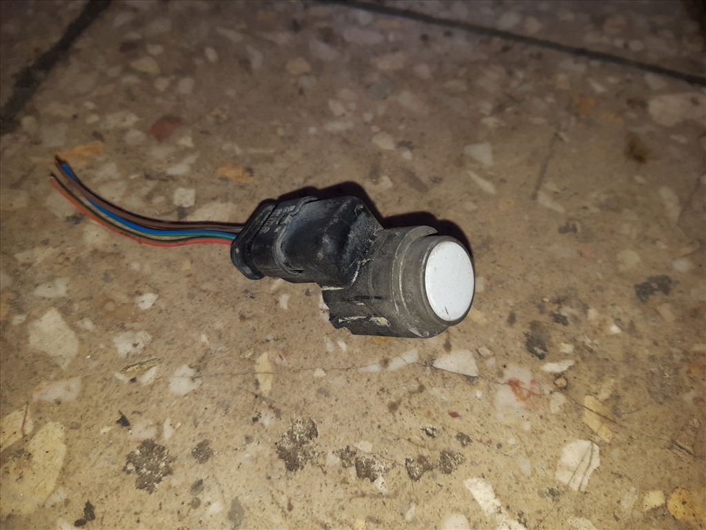 Audi A4 B8 Tolatóradar 1S0 919 275 A 2. kép