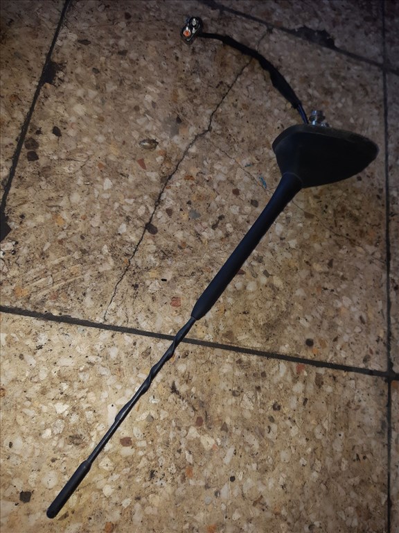 Ford Grand C-Max Antenna AM5T-18828-BB 1. kép