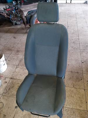 Ford Grand C-Max Jobb Első Ülés