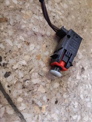 Opel Corsa D Pedál Kapcsoló