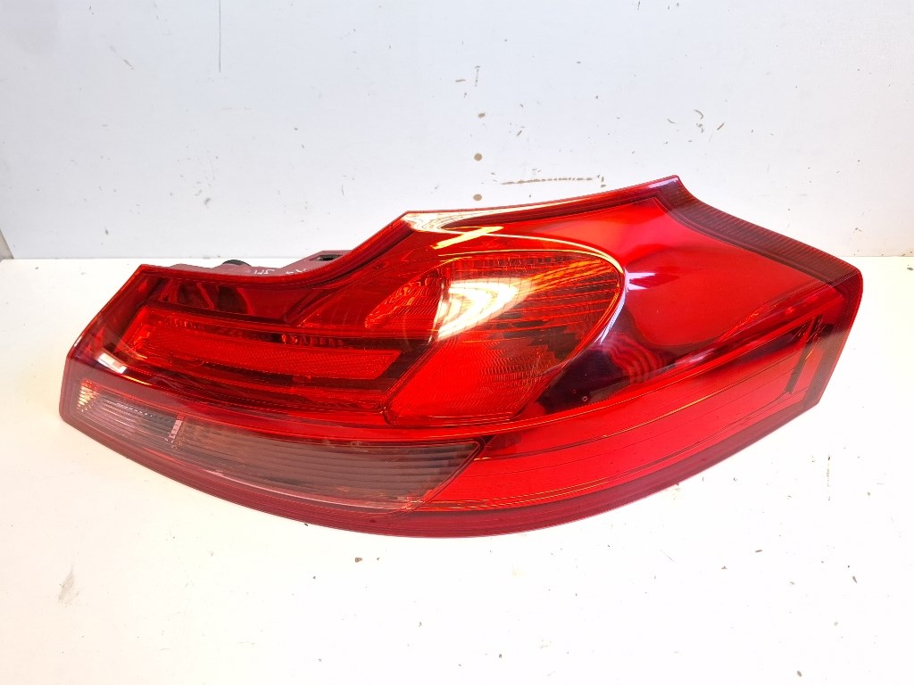 Opel Insignia kombi jobb hátsó lámpa 13226857 1. kép