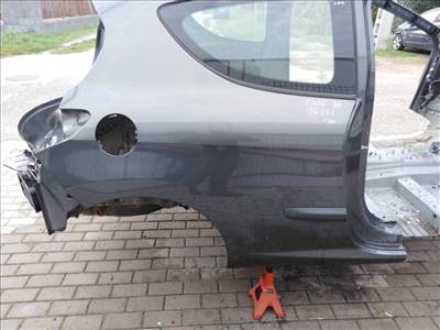 Peugeot 308 3 ajtós jobb hátsó negyed