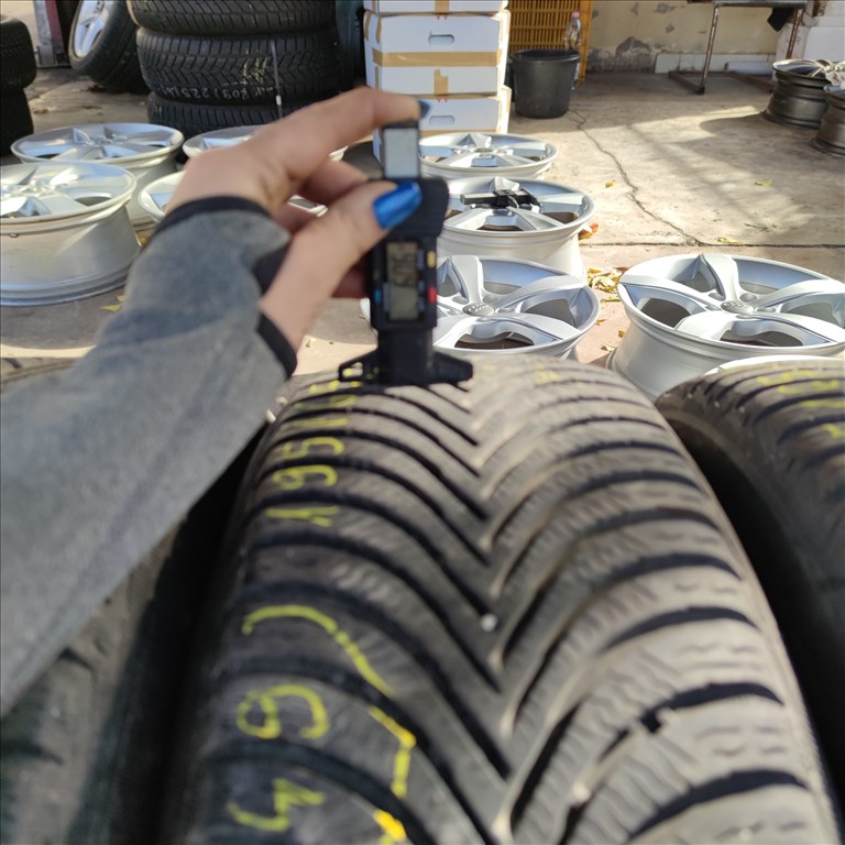  195/65 R15 Michelin téli gumi 10000ft a 4db/249/ 2. kép