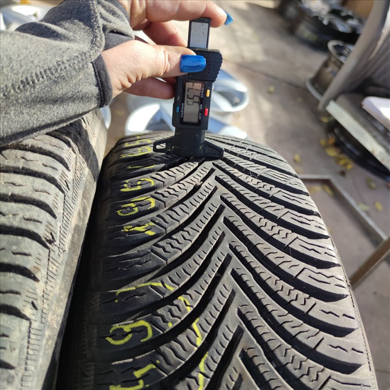  195/65 R15 Michelin téli gumi 10000ft a 4db/249/ 4. kép