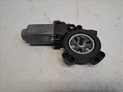 Toyota Aygo (AB40) jobb első ablakemelő motor