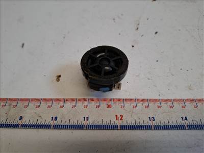 Toyota IQ jobb első hangszóró 8616068010