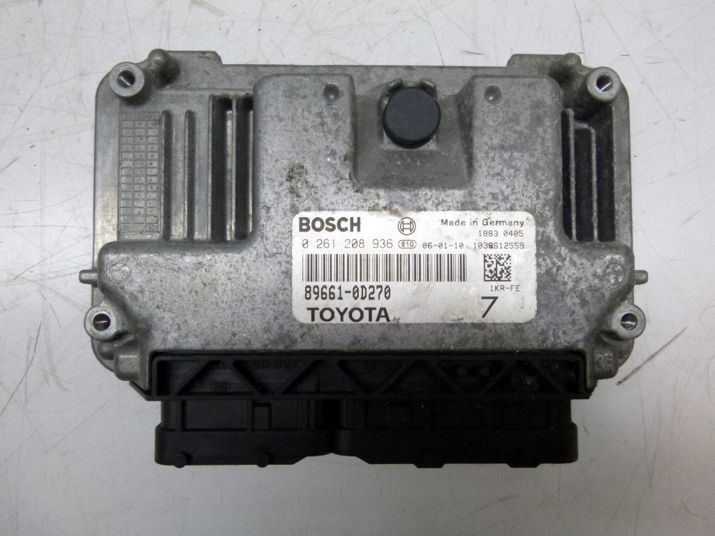 Toyota Yaris (XP90) motorvezérlõ 896610D270 0261208936 2. kép