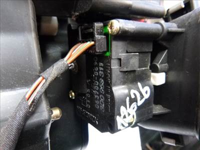 Volkswagen Phaeton  fûtés állító motor 3D0959311