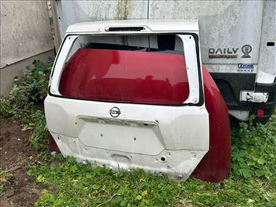 Nissan Xtrail csomagtérajtó 