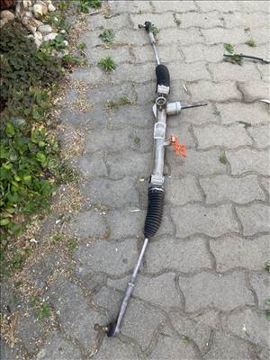 Fiat 500L 500 L kormánymű 