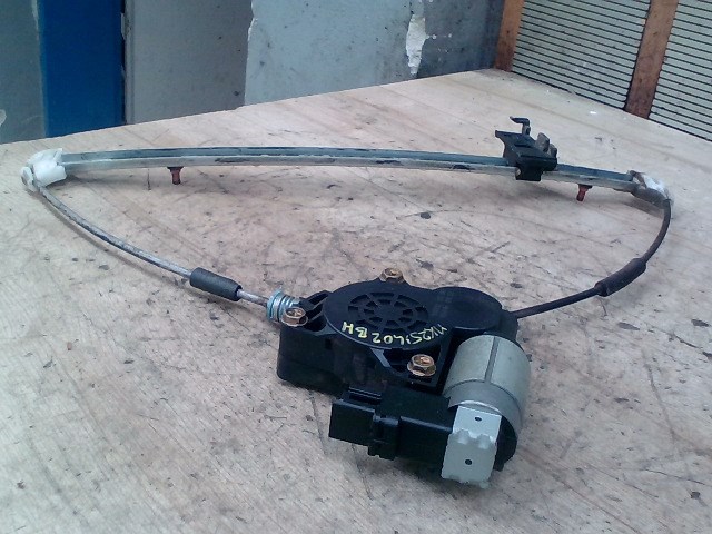 MAZDA 3 03.10-06.06 Bal hátsó ablakemelő szerkezet elektromos 1. kép