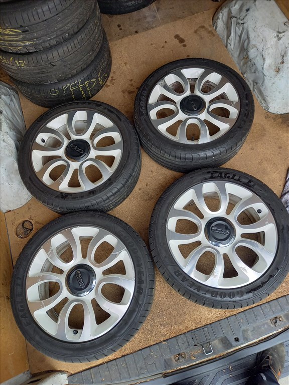 Fiat 500 5x98 lyukosztású 7JJ 17" használt (gyári felni) alufelni Lxx 1. kép