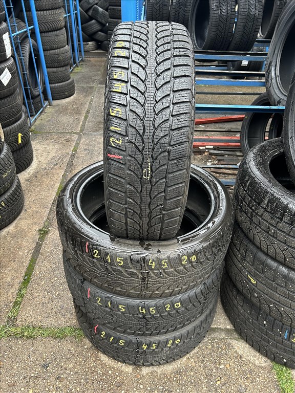 4db 215/45×20″ Bridgestone téli gumiabroncs. (3751139) 1. kép