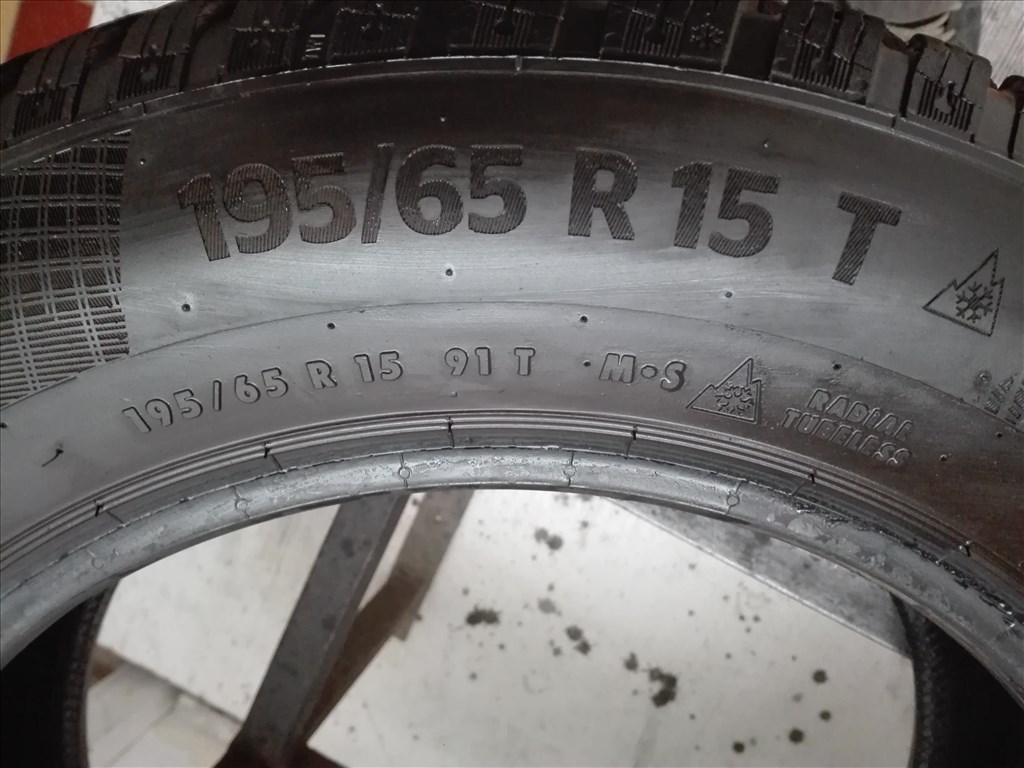 195/65R15 Continental téli gumi garnitúra 195/65 R15 6. kép