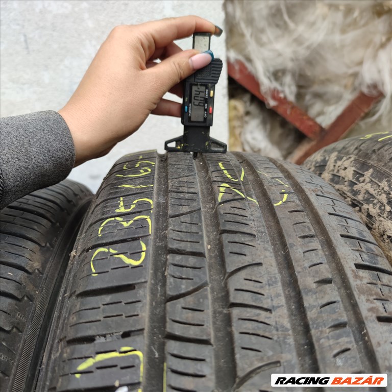  235/65 R19 Pirelli négyévszakos gumi 70000ft a 4db/154/ 3. kép
