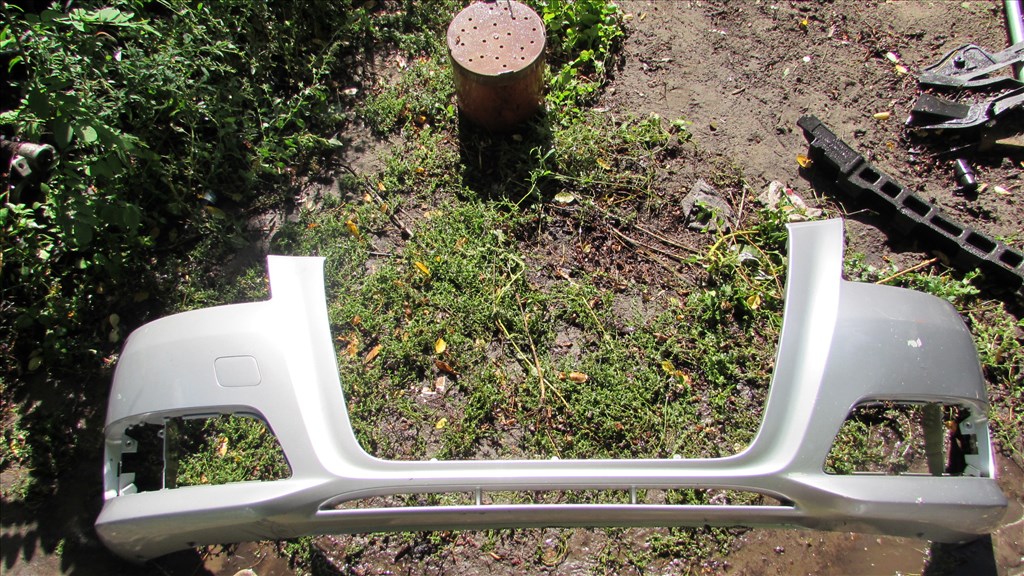 Audi A3 (8P) Első lökhárító (73) 1. kép