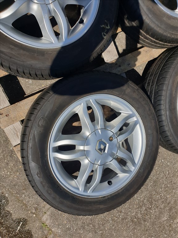 15" 4x100 Renault 3. kép