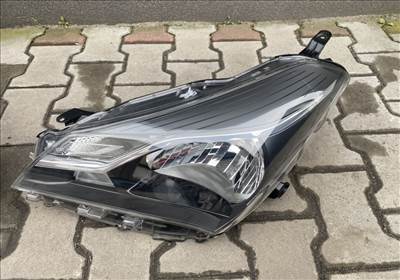 Toyota Yaris (XP130/XP150) lámpa