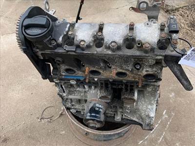 Volkswagen Polo III 1.4 - Fűzött blokk hengerfejjel 