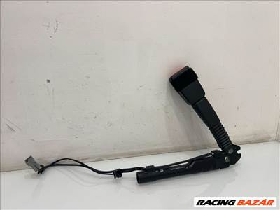 BMW X1 E84 jobb első övfeszítő  72117213564