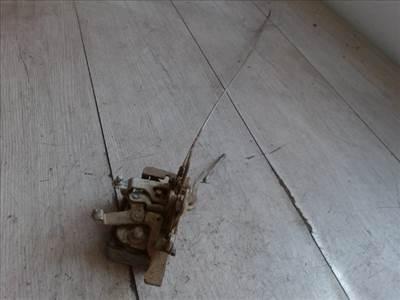 LADA SAMARA Bal első ajtó zárszerkezet mechanikus