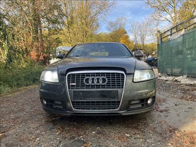 Audi A6 (C6 - 4F) mosós radaros S line első lökhárító LX7Z