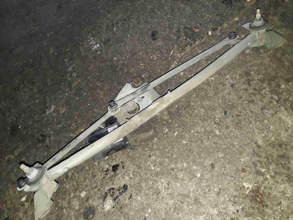 Opel Astra F Elsõ Ablaktörlõ Motor ቛõ Ablaktörlõ Mechanika 90 341 903 1. kép