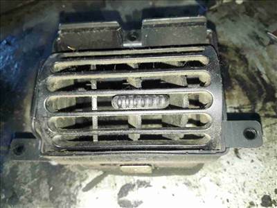 Opel Frontera B Bal Középső Szellőző 897146 5470