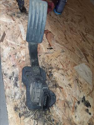 Ford Transit 06-13 Elektromos Gázpedál 6C119F836CC