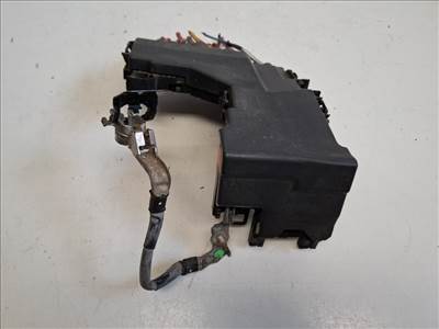 Citroen C4  akkumulátor biztosíték 9665878280