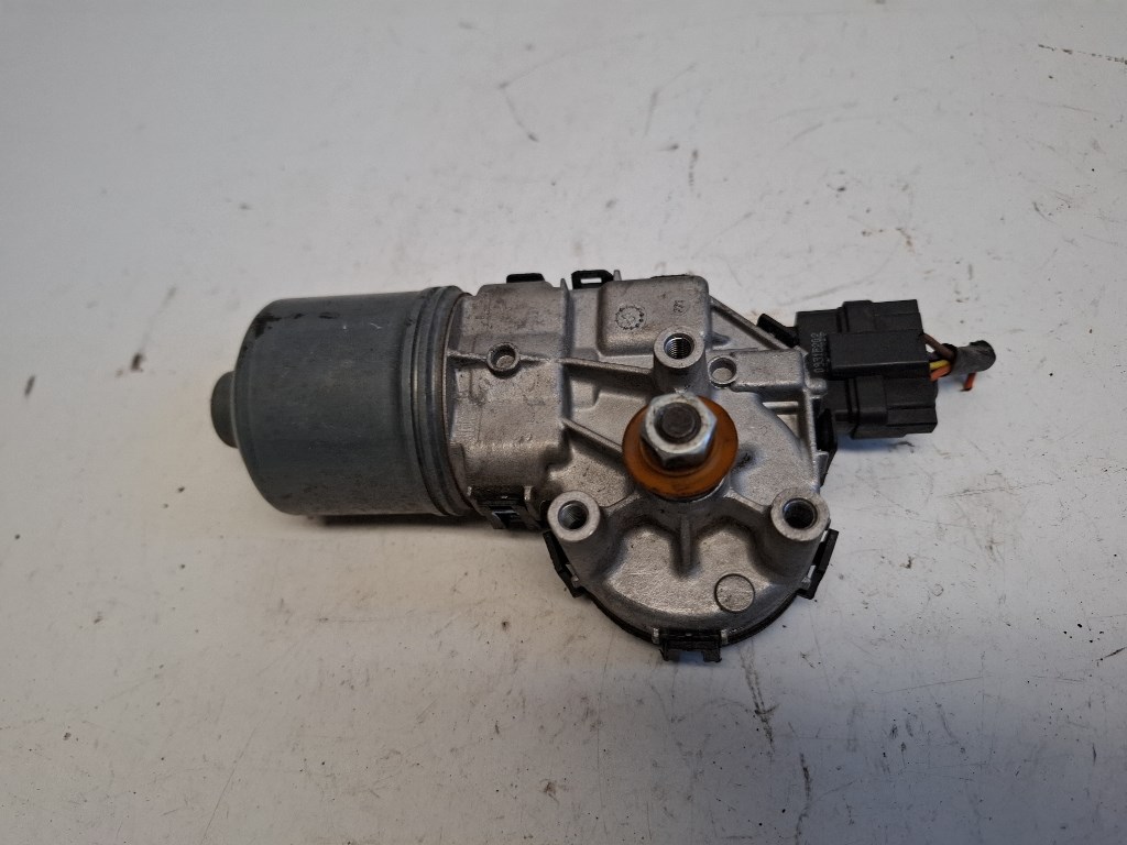 Dacia Logan elsõ ablaktörlõ motor 0390241544 1. kép