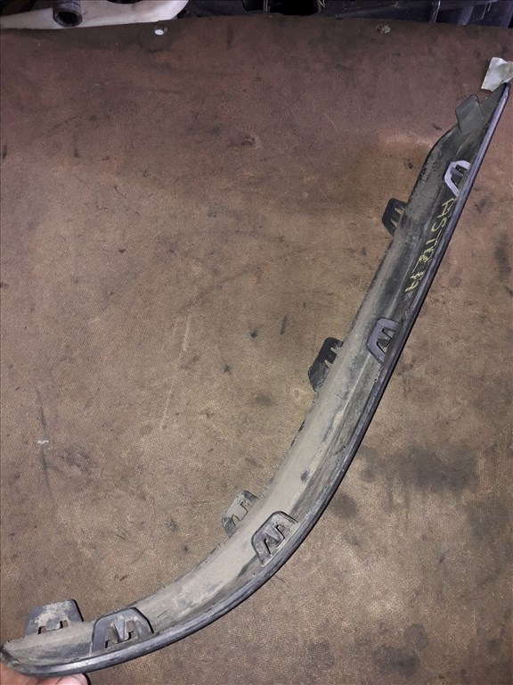 Opel Astra H Jobb Hátsó Lökhárító Burkolat 13 138 161 3. kép