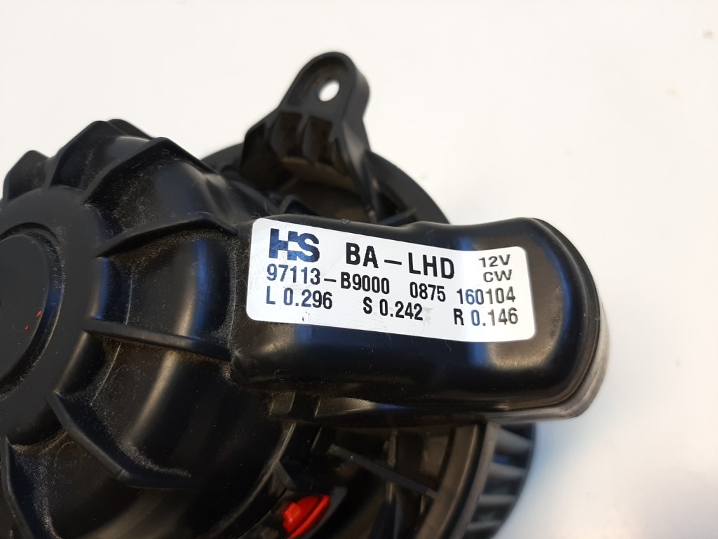 Hyundai I 10  fûtõmotor klímás 97113B9000 3. kép