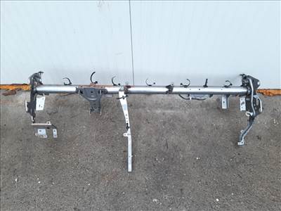 Nissan Note (E12) mûszerfaltartóvas