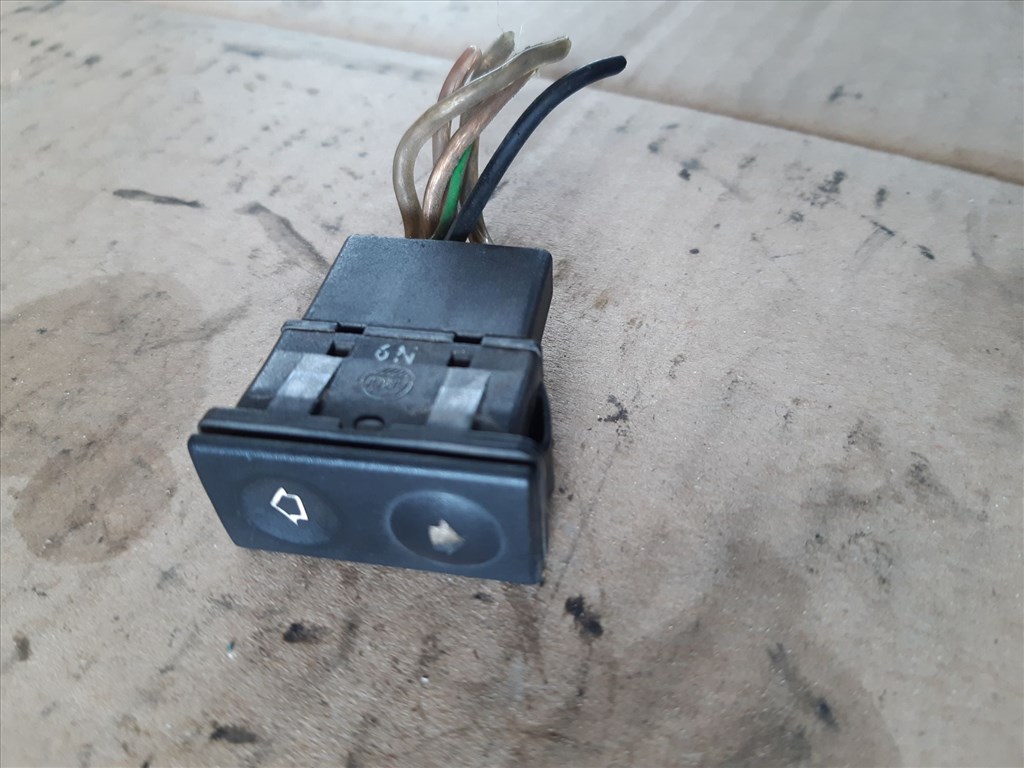 Mercedes Vito Ablakemelõ Kapcsoló 1. kép