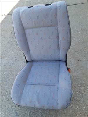 Volkswagen Transporter T4 91-03 Jobb Hátsó Ülés