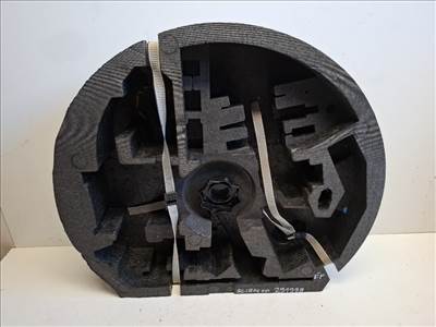 Volkswagen Scirocco  szerszámtartó 8P0012109F