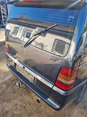 Mercedes Vito (1st gen) W638 CSOMAGTÉR AJTÓ KÖZÉP ZÁR 