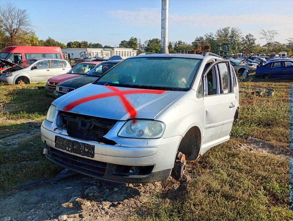 VW TOURAN (1T1, 1T2) 1.9 TDI bontott alkatrészek elérhetőek!  1. kép