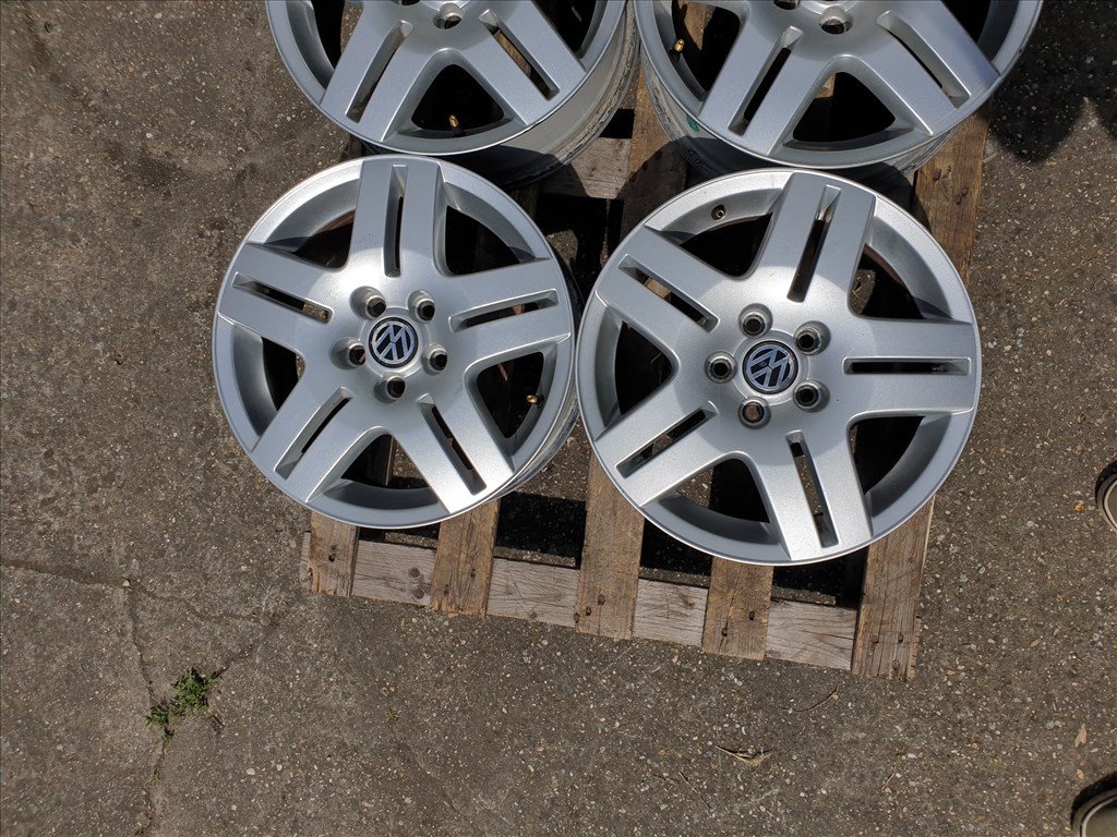 15" 5x100 Volkswagen 2. kép