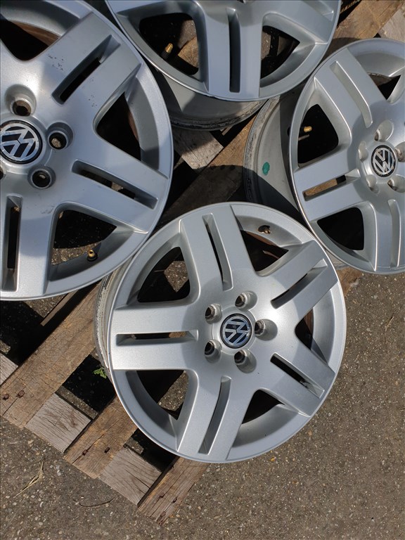 15" 5x100 Volkswagen 3. kép