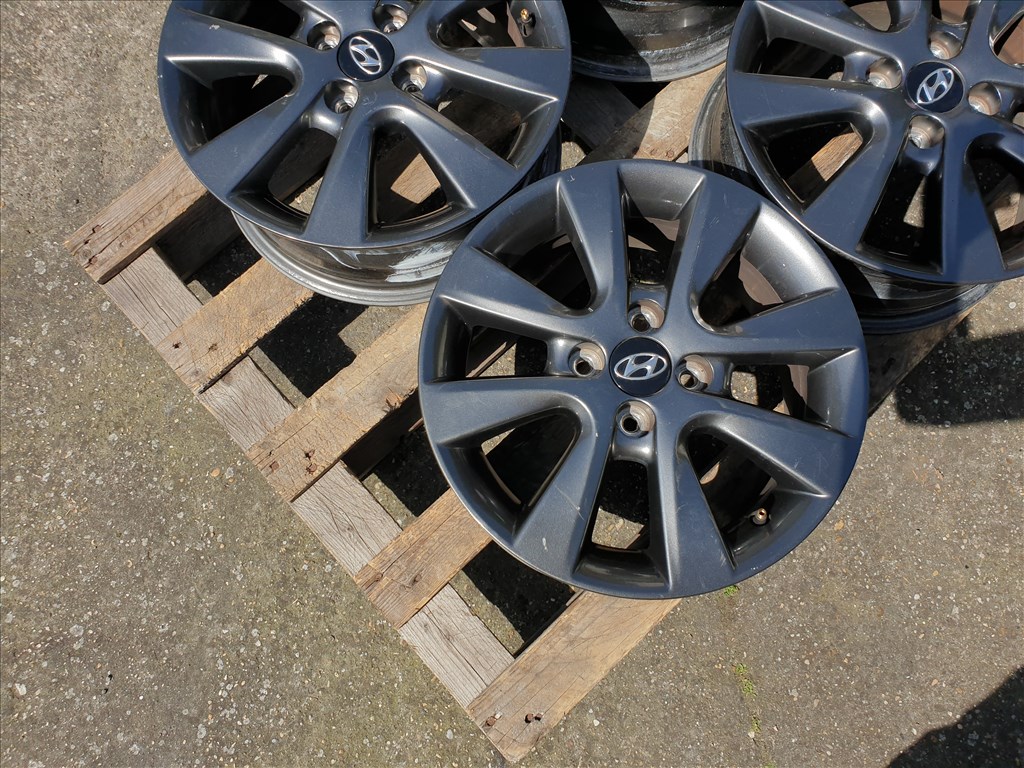 15" 4x100 Hyundai i20 4. kép