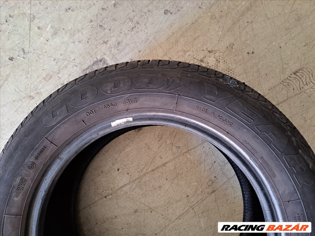2db 185/65 R15 Good Year GT3 nyári gumi eladó!!! ára! 5000Ft/db Állapota: 5mm minta 3. kép